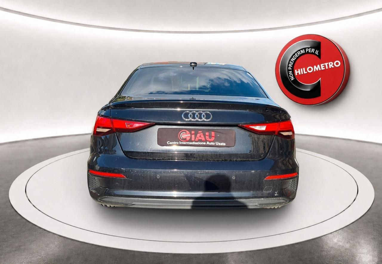 Audi A3 Sedan 30 TFSI Business Advanced