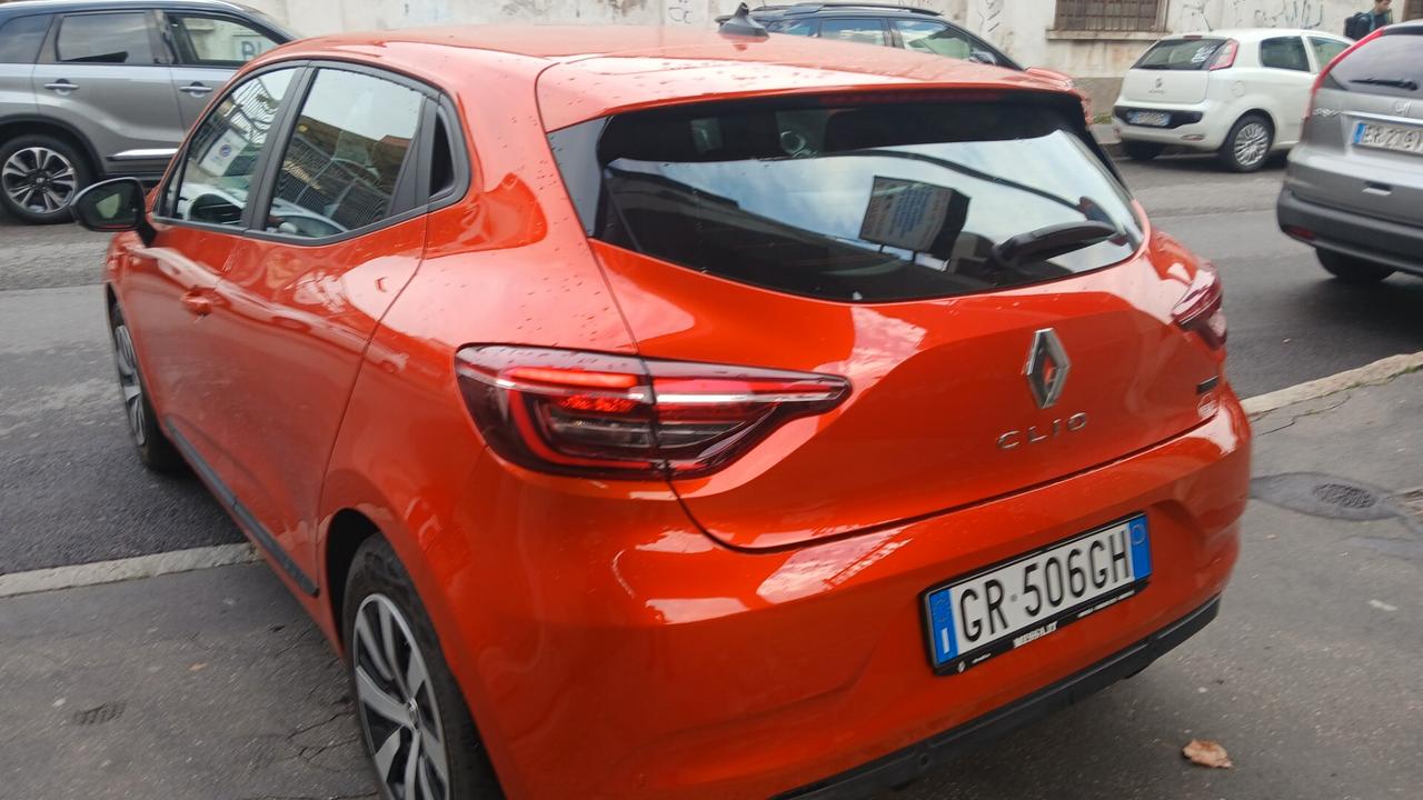 Renault Clio Full Hybrid 1600 E TECH E6