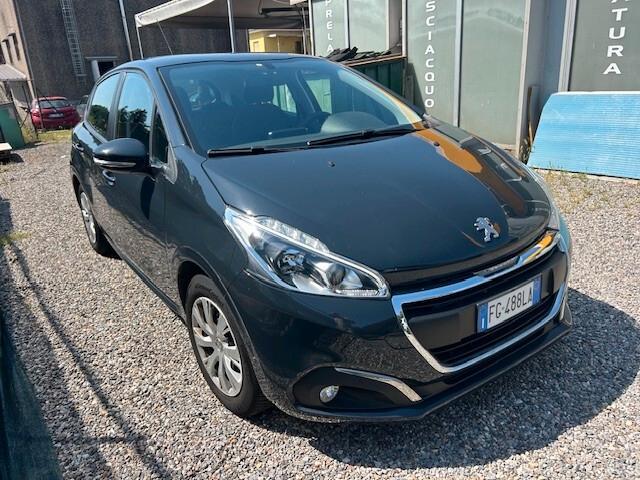 Peugeot 208 PureTech 82 3 porte Access