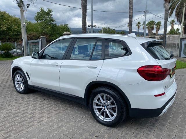 BMW X3 sDrive18d 48V Business Advantage Aut.