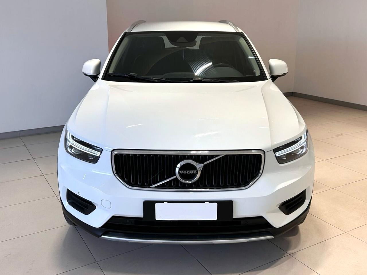 Volvo XC40 D3 Geartronic Momentum Pro