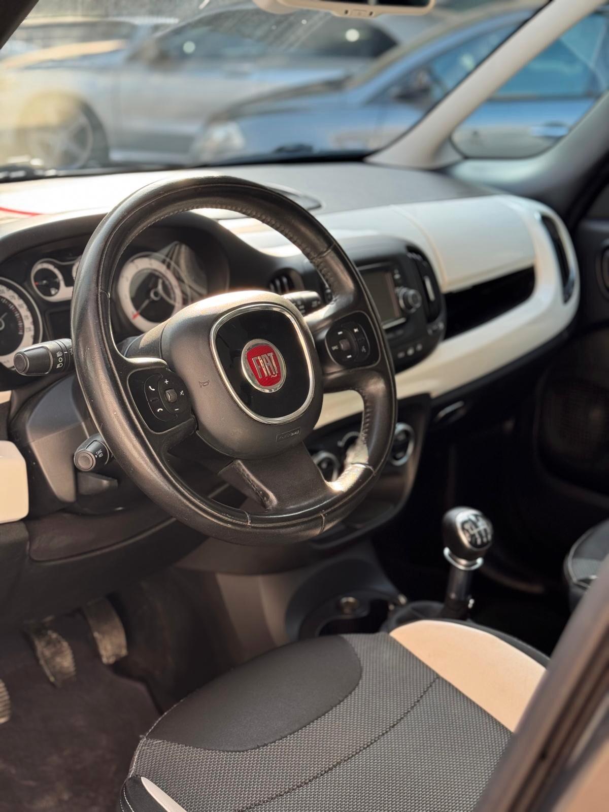 Fiat 500L 1.6 Multijet 105 CV Trekking