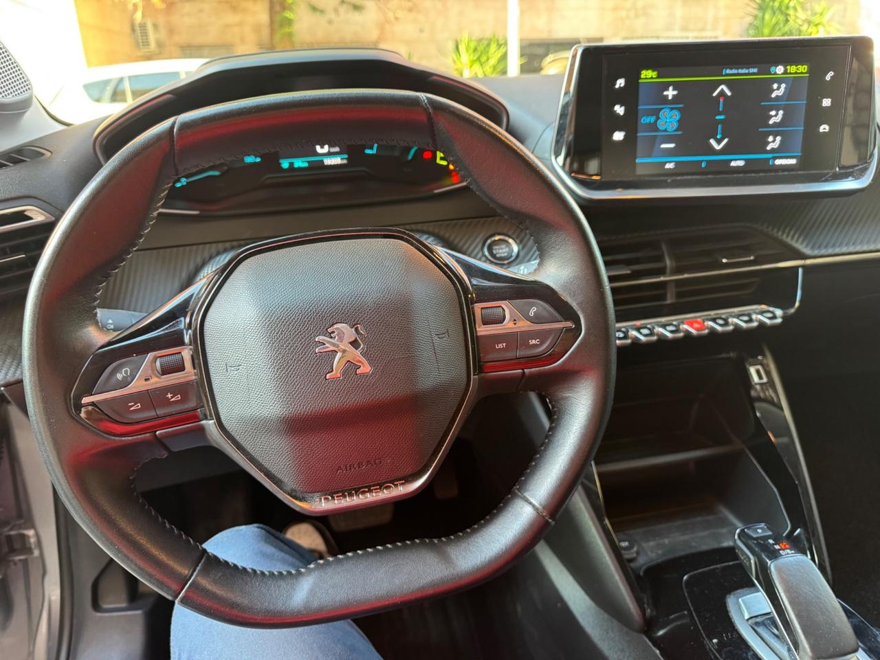 Peugeot 208e elettrico 5 porte Allure *NO VINCOLI*