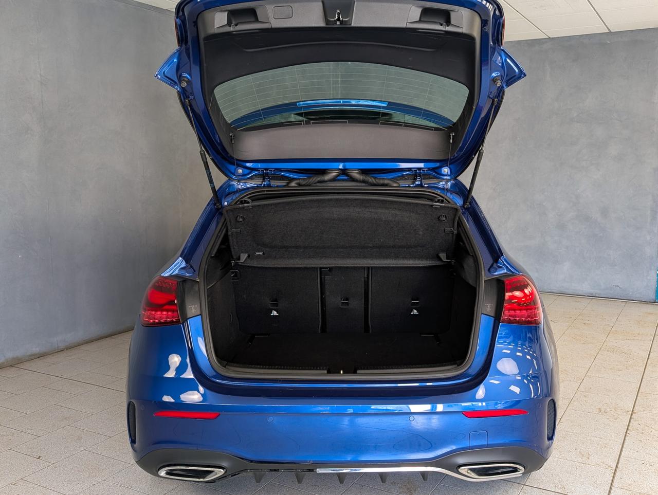 Mercedes-Benz A 180 180 Automatic Premium AMG Line