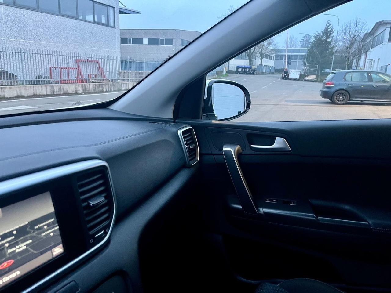 Kia Sportage 1.6CRDI 2019 125.000km autocarro 5posti perfetta