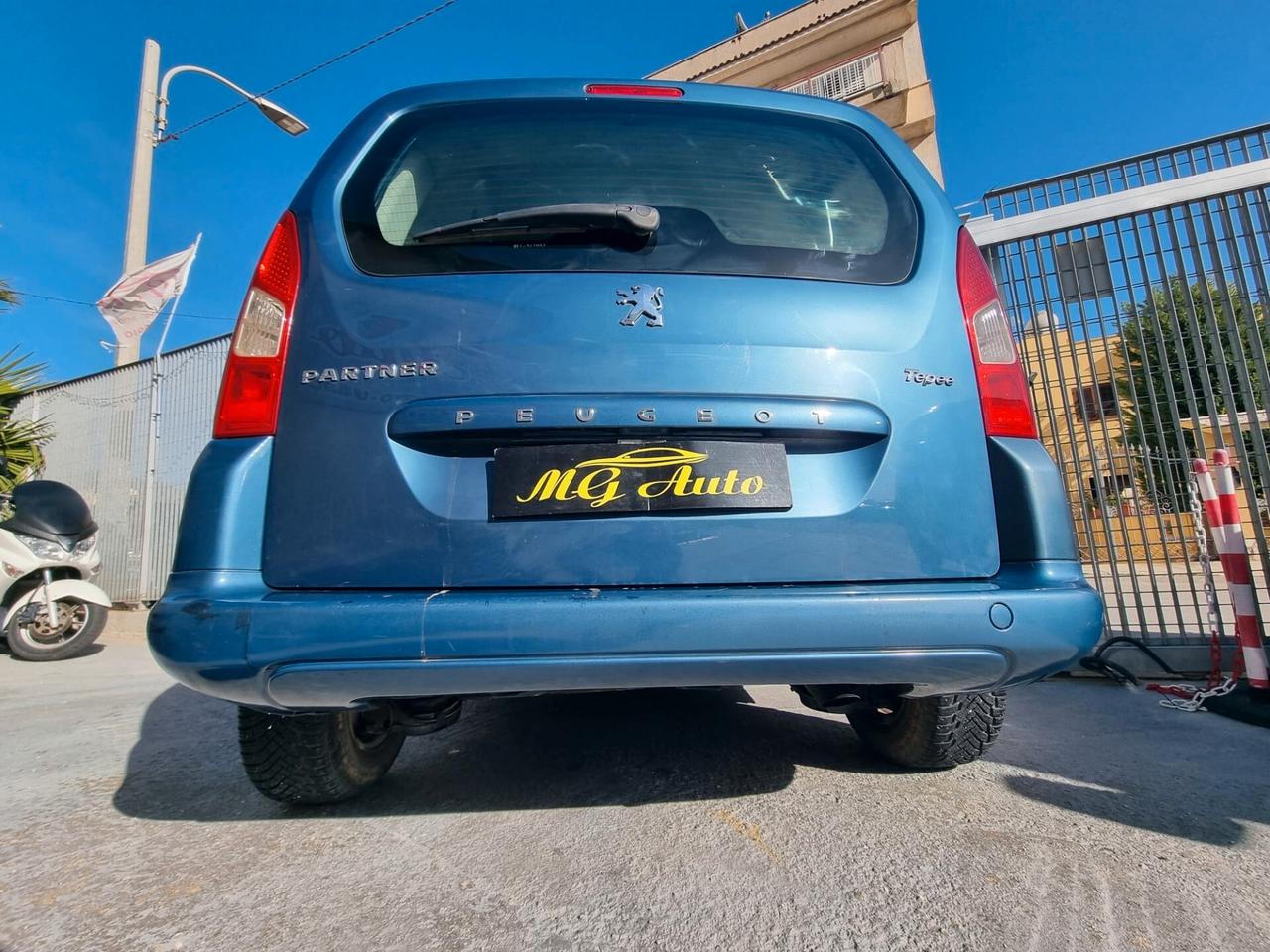 Peugeot Partner Tepee Mix 1.6 HDi 90CV Comfort AUTOCARRO N1