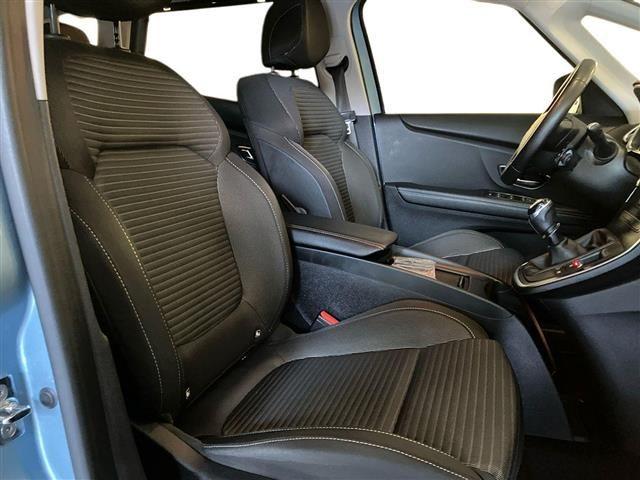 RENAULT Scenic 1.3 TCe 140cv Intens FAP my19
