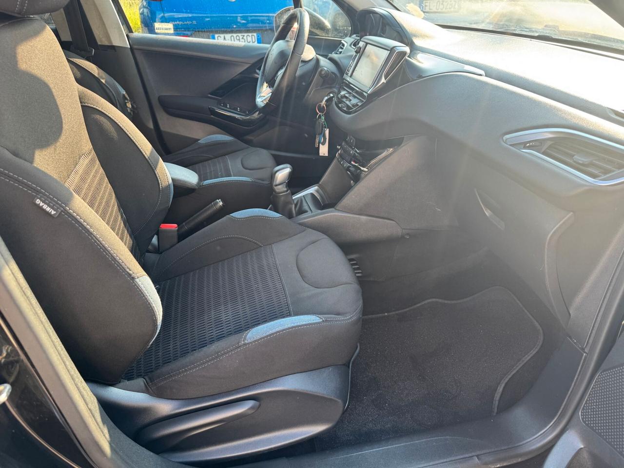 Peugeot 208 1.6 e-HDi 92 CV Stop&Start 5 porte Allure *NEOPATENTATI*