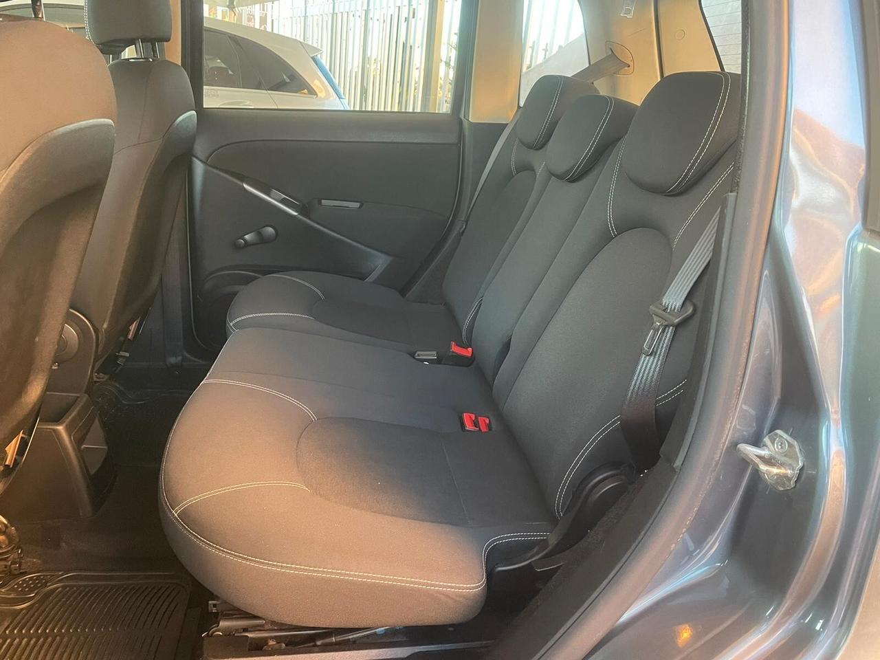 Lancia MUSA 1.3 Mjt 95 CV 5th Avenue