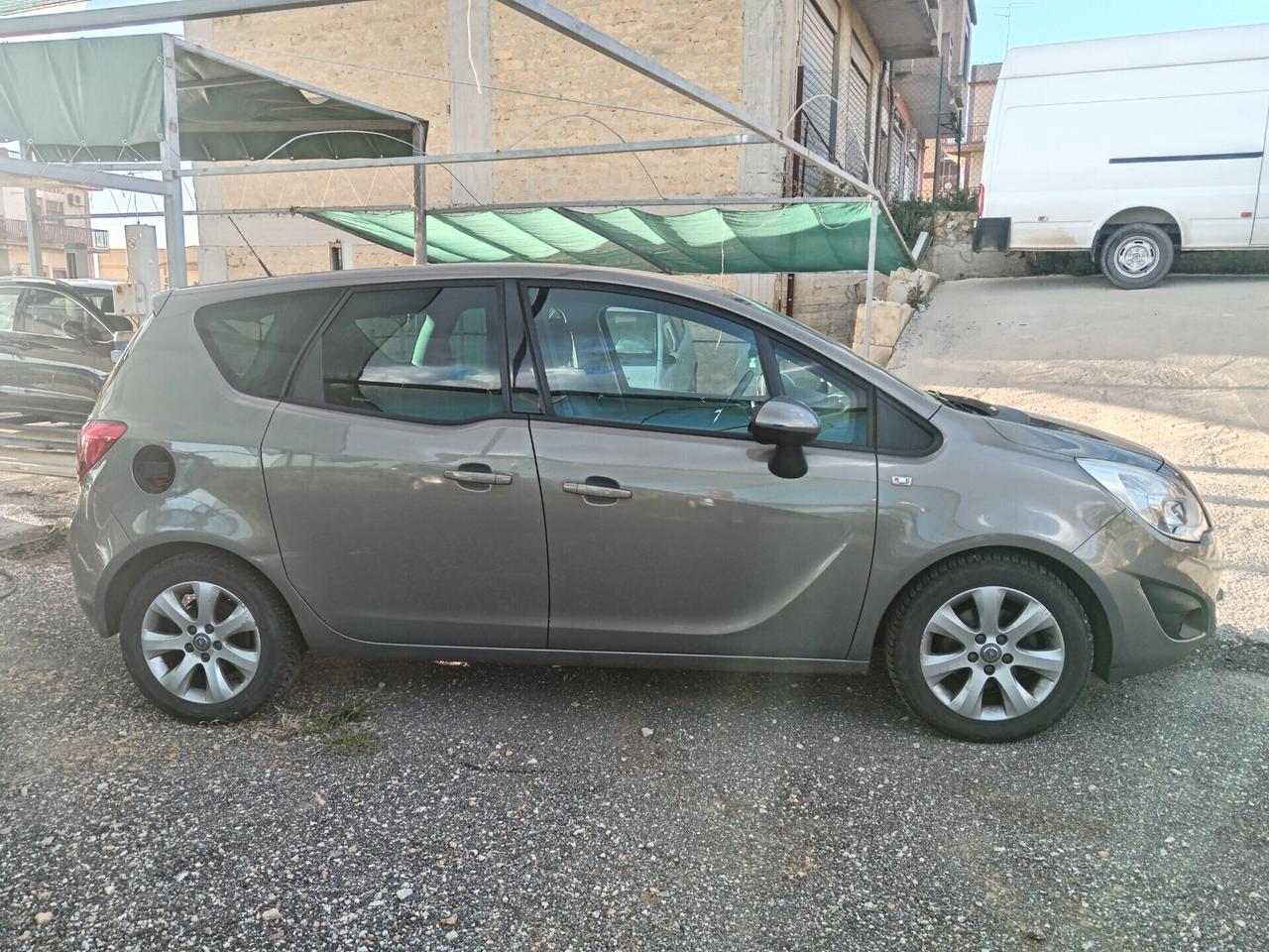 Opel Meriva 1.3 CDTI 95CV ecoFLEX Elective