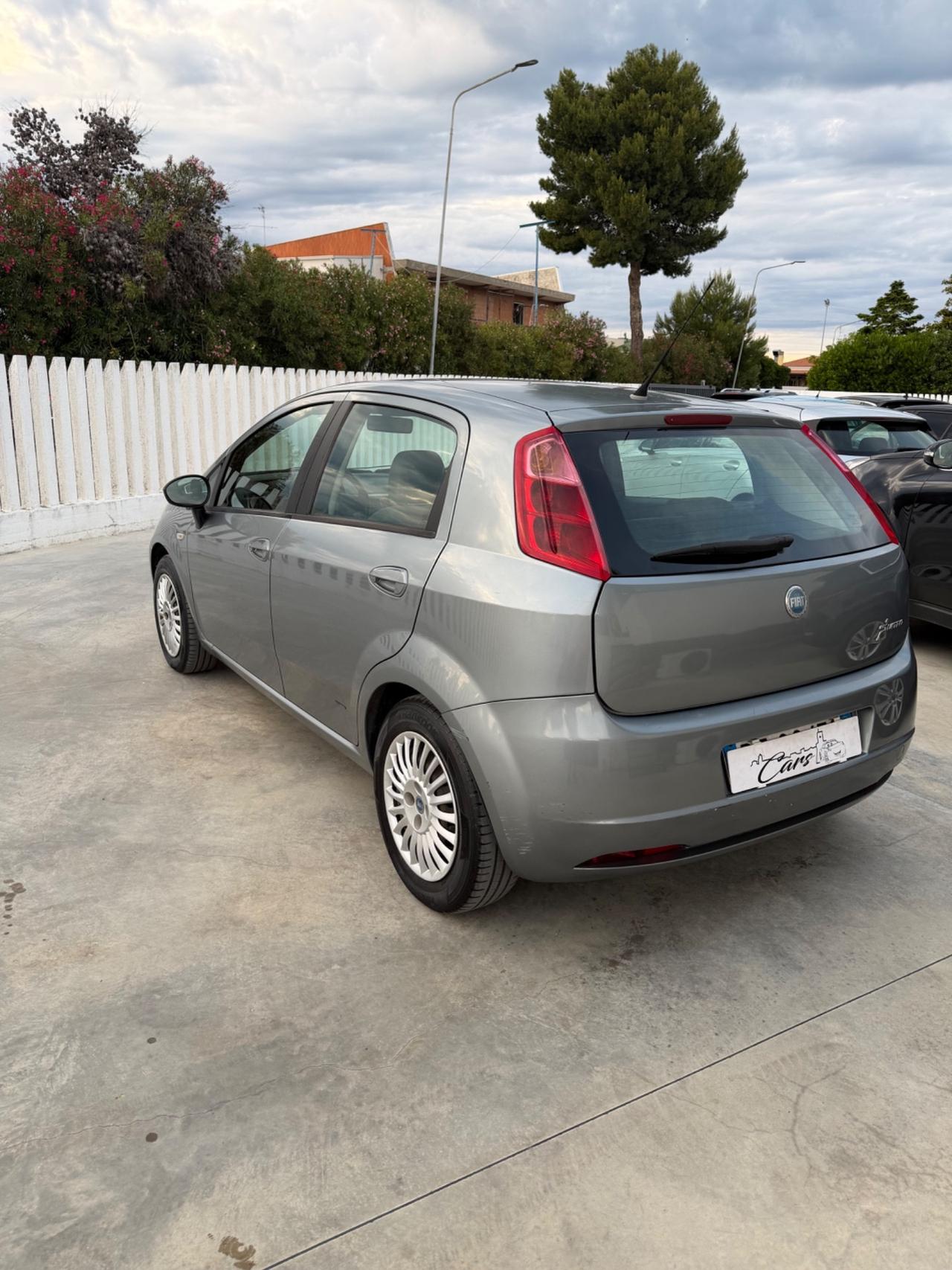 Fiat Grande Punto 1.3 MJT 75 CV 5 porte Dynamic