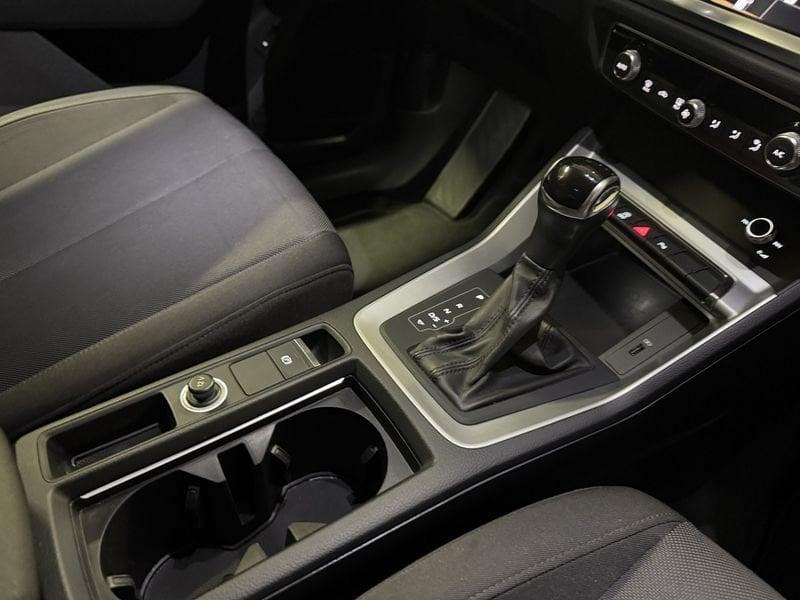 Audi Q3 Q3 2.0 TDI 150 CV S tronic S line Edition