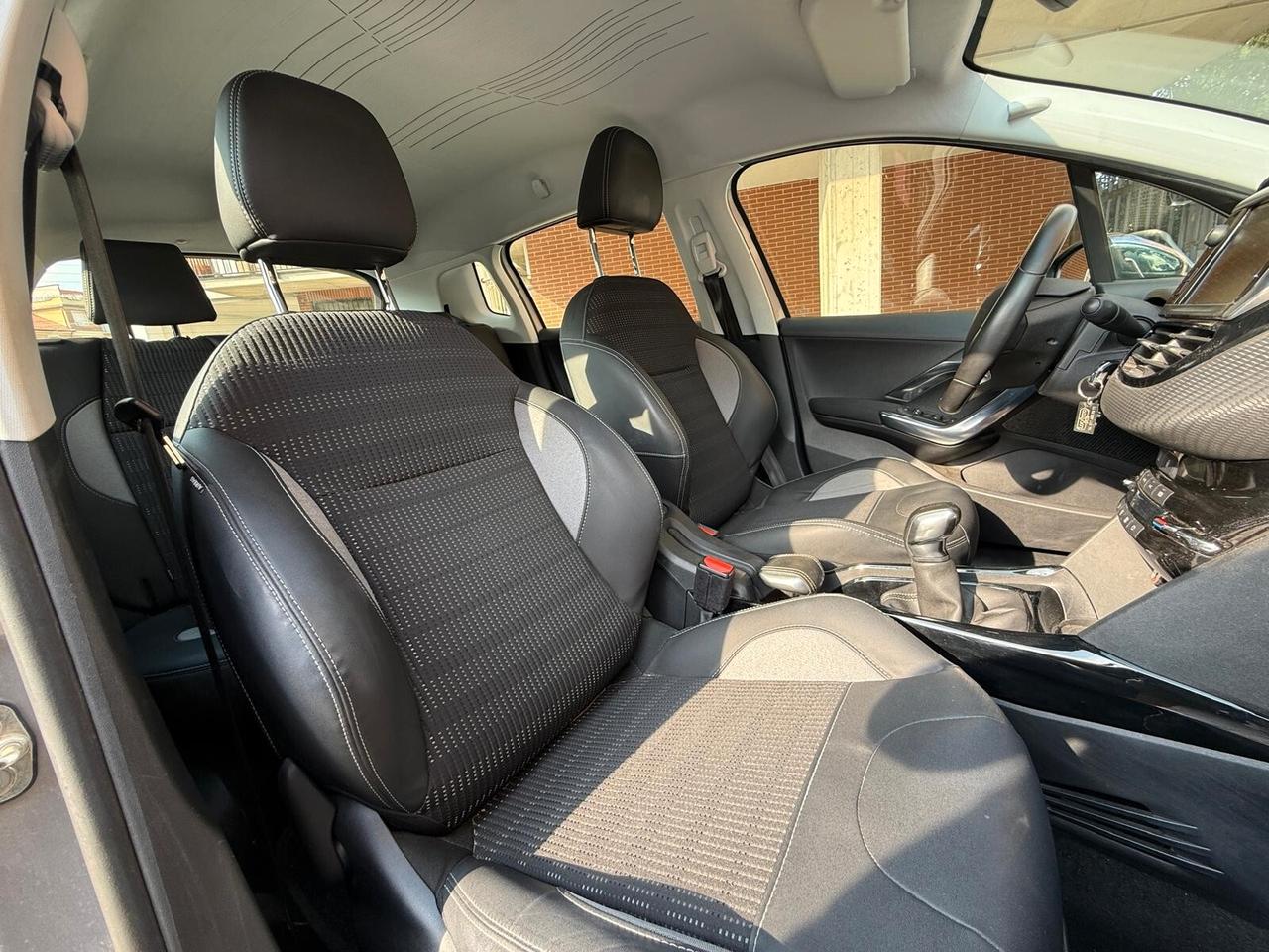 Peugeot 2008 PureTech Turbo 110 S&S Allure