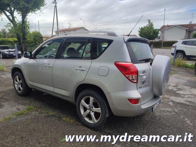 TOYOTA RAV 4 RAV4 2.2 D-4D 136 CV Sol