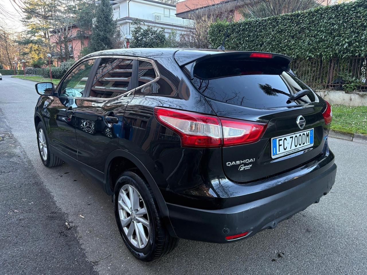 Nissan Qashqai 1.5 dCi 360