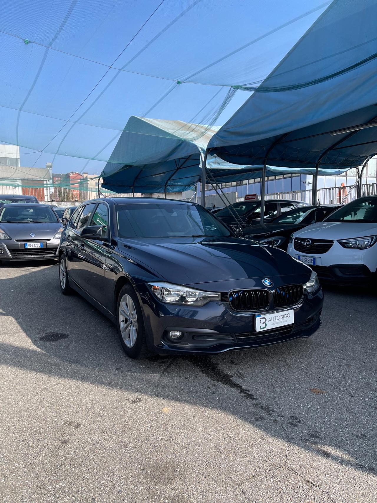 Bmw 318 318d Touring Business Advantage aut.