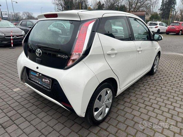 TOYOTA - Aygo - 1.0 VVT-i 69 CV 5 porte x-play