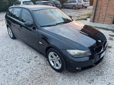 Bmw 320 320d cat Touring Attiva
