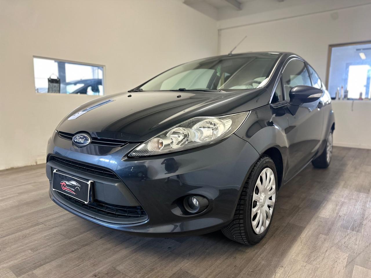 Ford Fiesta 1.4 3 porte Bz.- GPL Titanium NEOPATENTATI