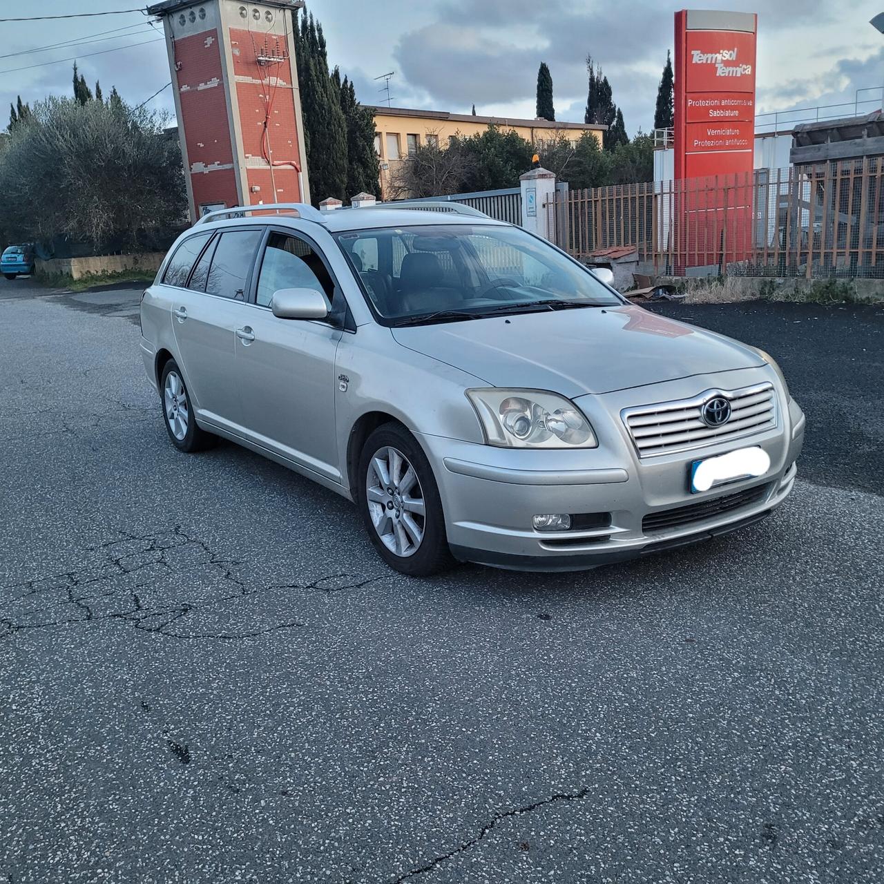 Toyota Avensis 2.0 D-4D 16V Station Wagon