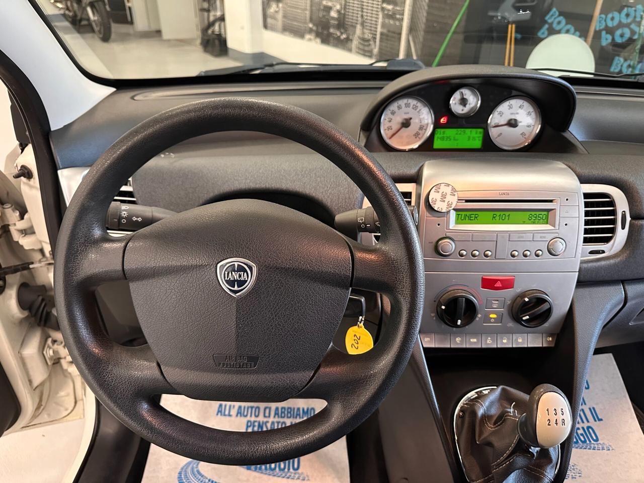LANCIA YPSILON 1.2 BENZINA