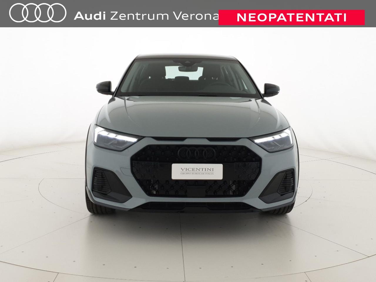 Allstreet 30TFSI 116CV S tronic Identity Contrast