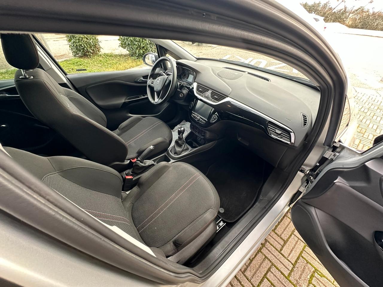 Opel Corsa 1.3 CDTI 5 porte Black Edition