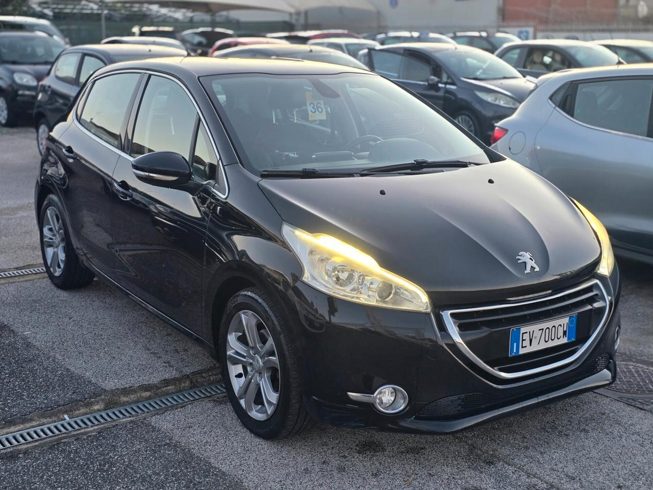 Peugeot 208 1.6 e-HDi 92CV S&S 5 porte Allure