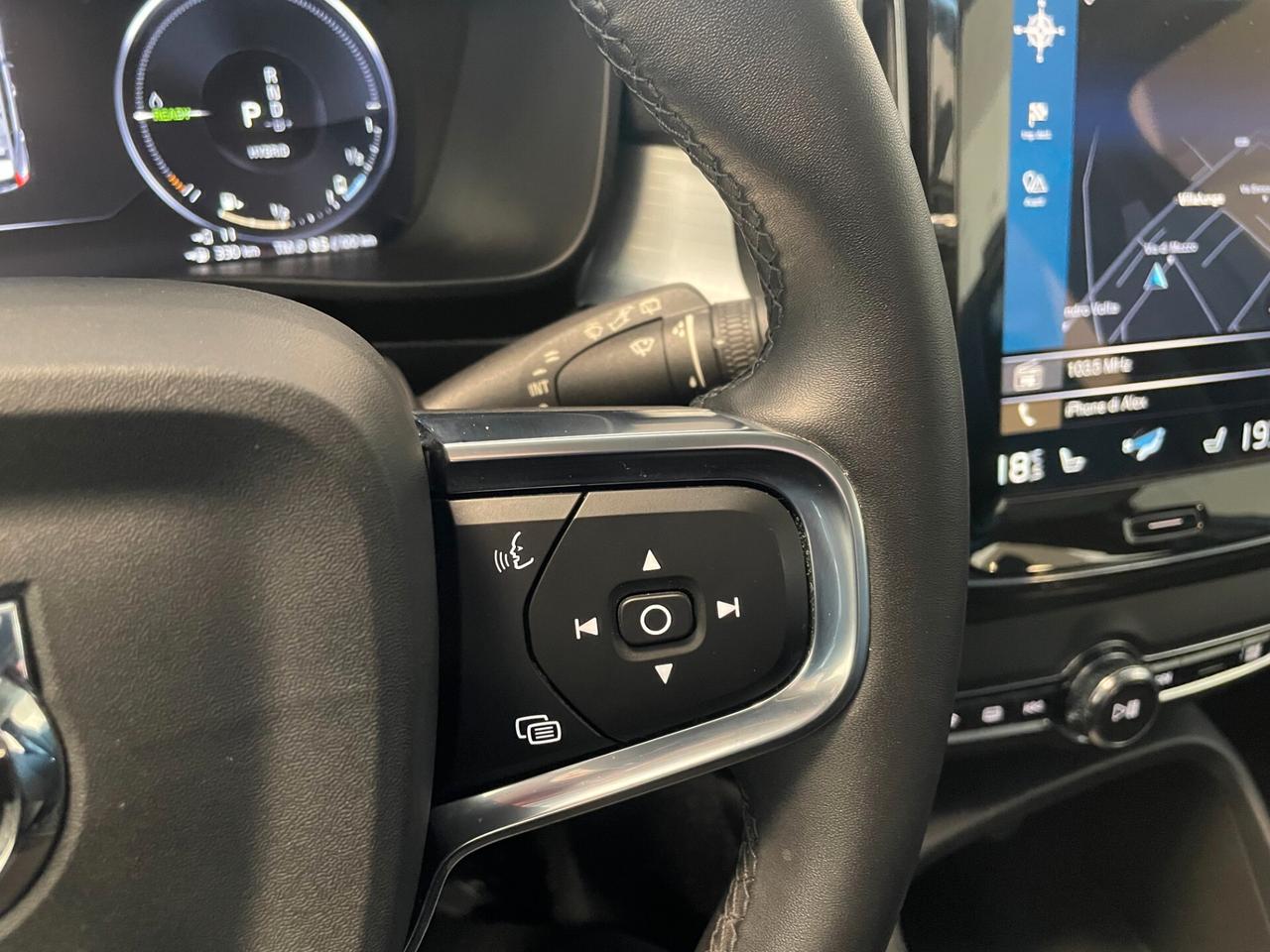 Volvo XC40 T4 Plug-in Hybrid Inscription Expression IVA ESPOSTA