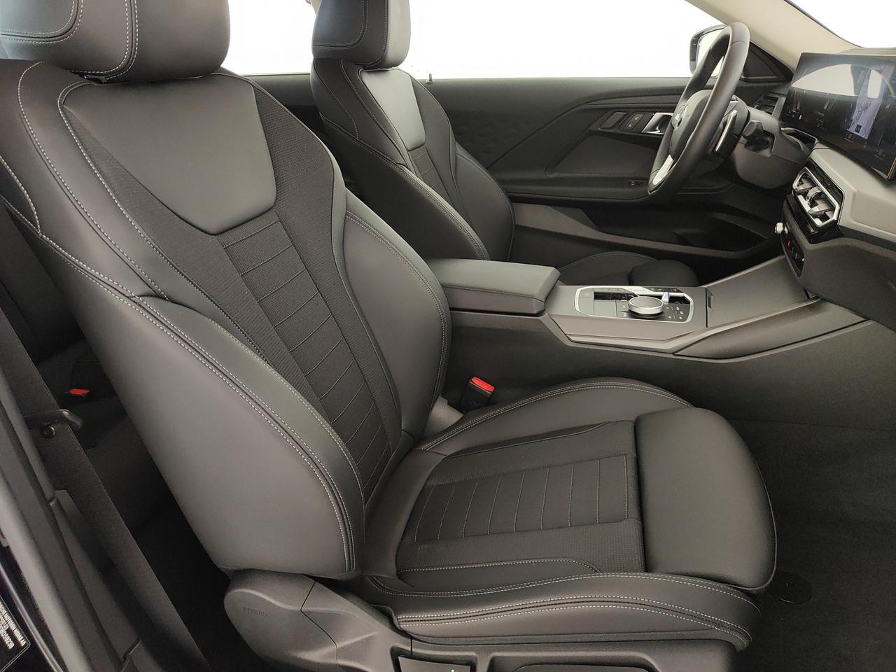 BMW 230i Coupe auto