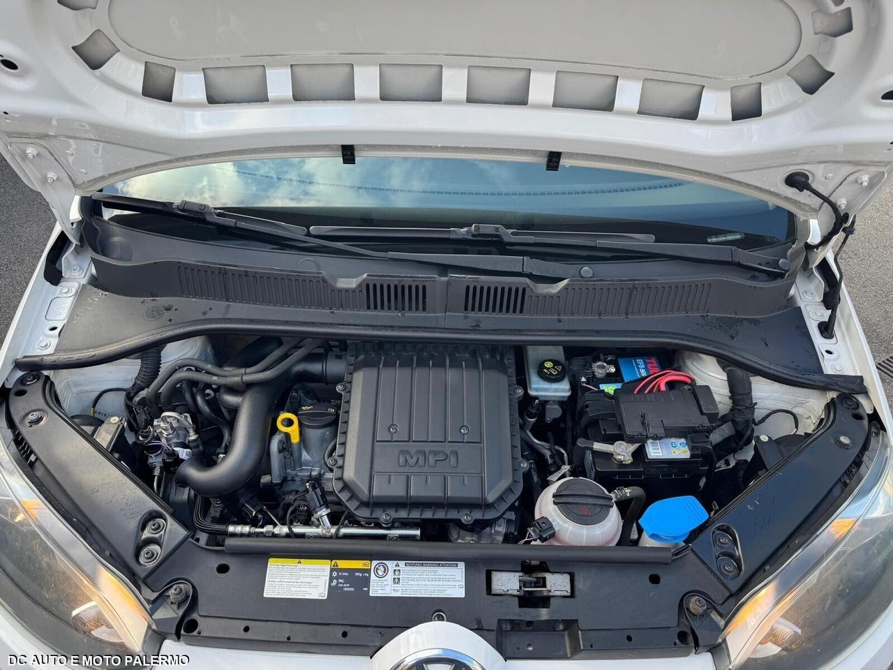 Volkswagen UP! 1.0 Benzina 68cv..Metano..2014