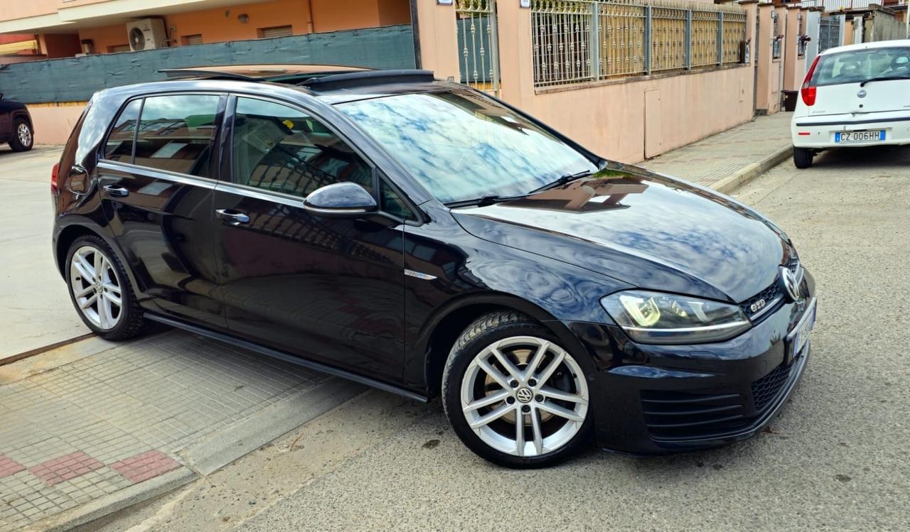 Volkswagen Golf Business GTD 2.0 TDI 5p. 4 Free BlueMotion Tech.