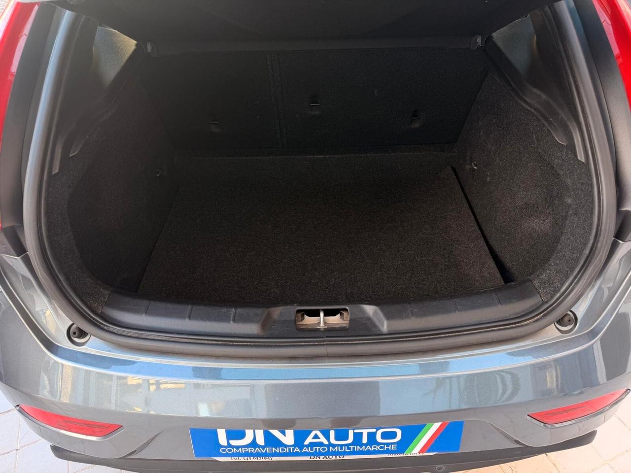 Volvo V40 D3 INSCRIPTION
