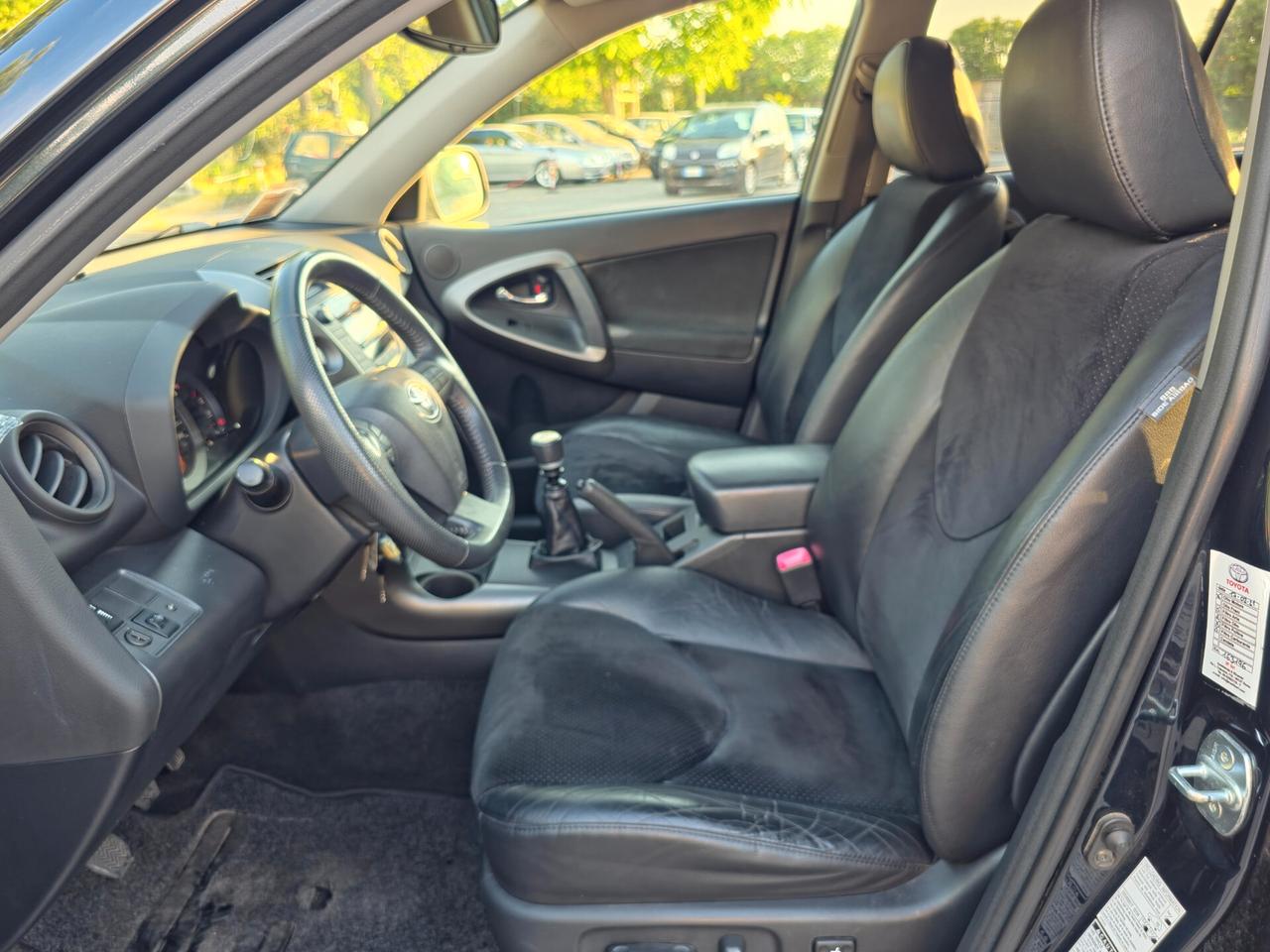 Toyota RAV 4 RAV4 2.2 D-4D 150 CV DPF Exclusive E5 Manuale 2010 4x4