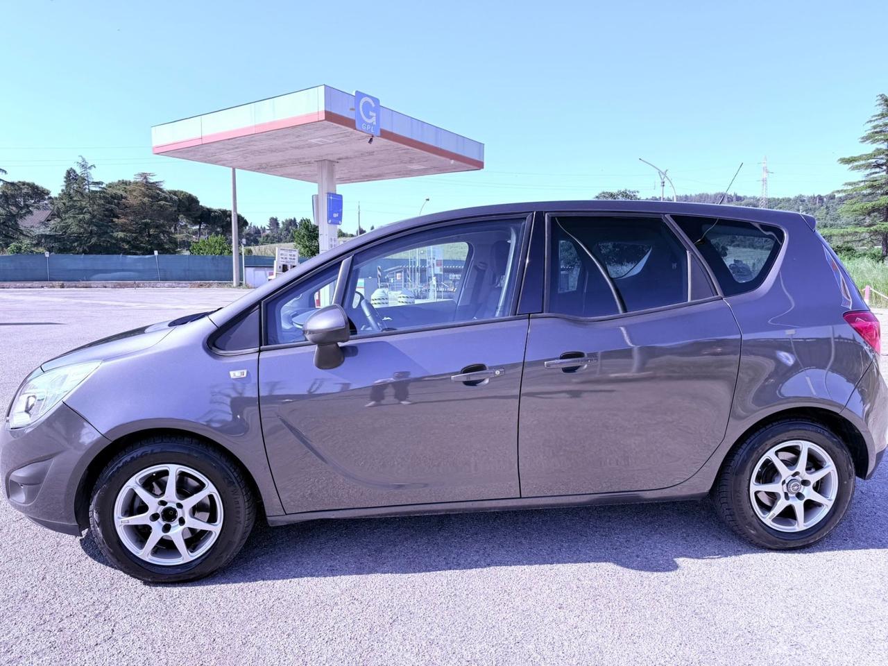 Opel Meriva 1.3 CDTI Ok neopatentati