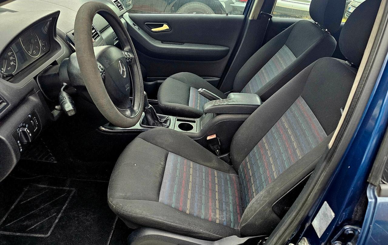 Mercedes-benz A 160 150 Elegance