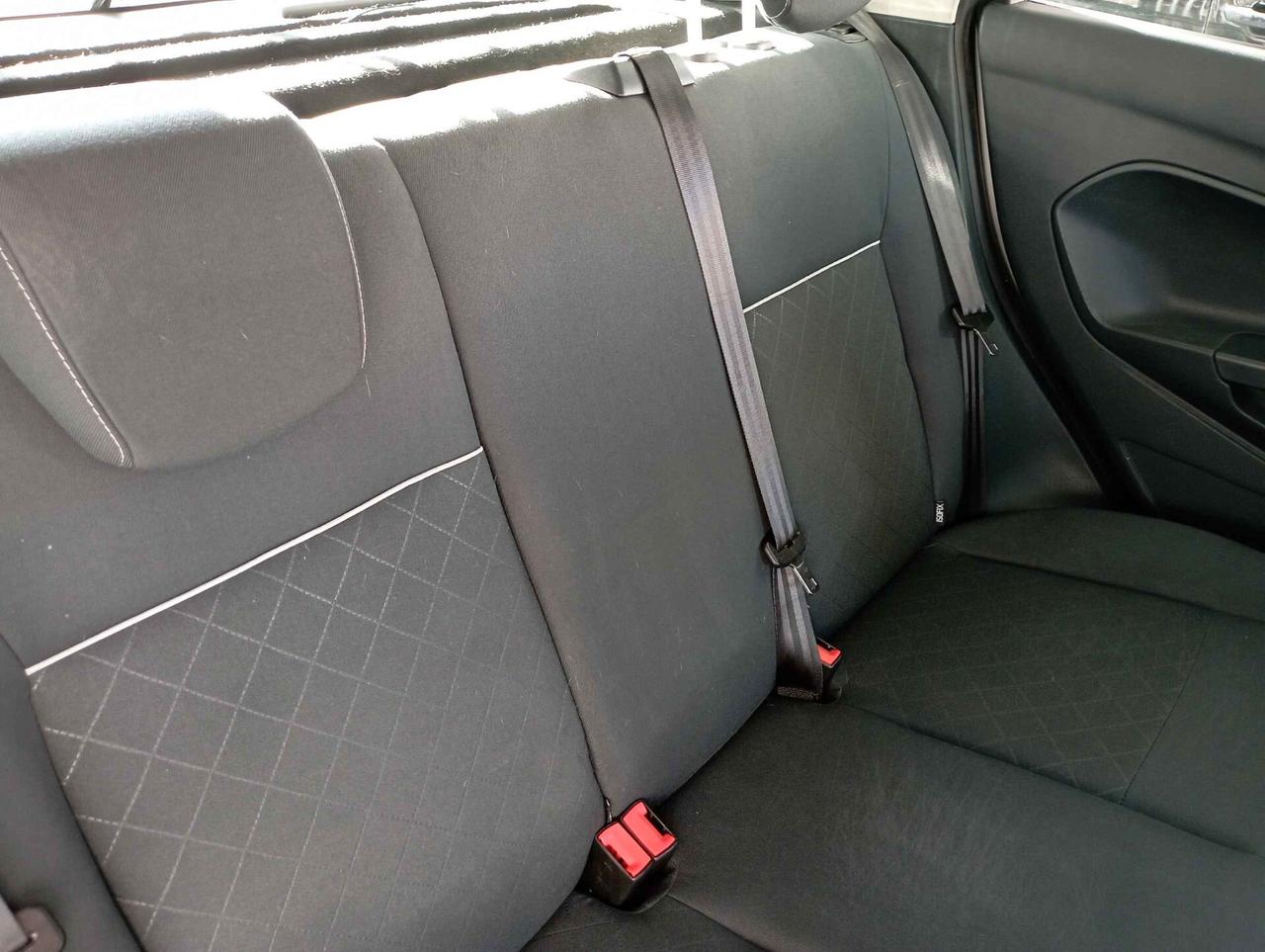 Ford Fiesta Ikon 1.2 60CV 5 porte