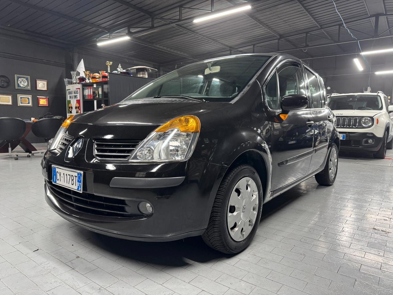 Renault Modus 1.2 Saint Tropez Neopatentati