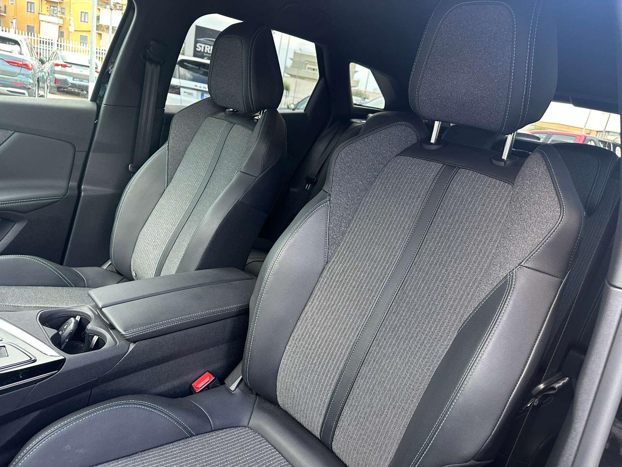Peugeot 3008 3008 BlueHDi 130 S&S EAT8 Allure