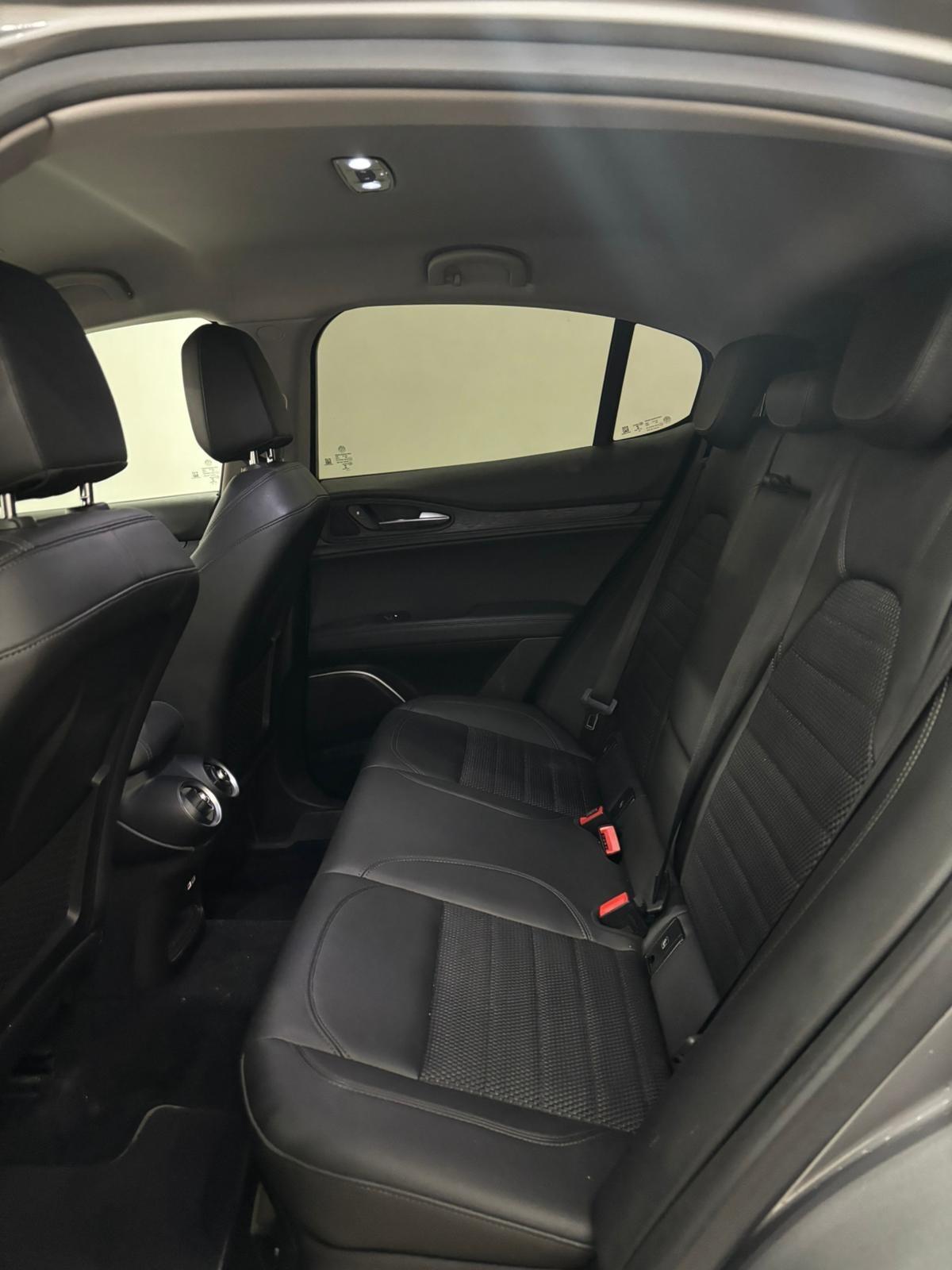 Alfa Romeo Stelvio 2.2 Turbodiesel 210 CV AT8 Q4 Super