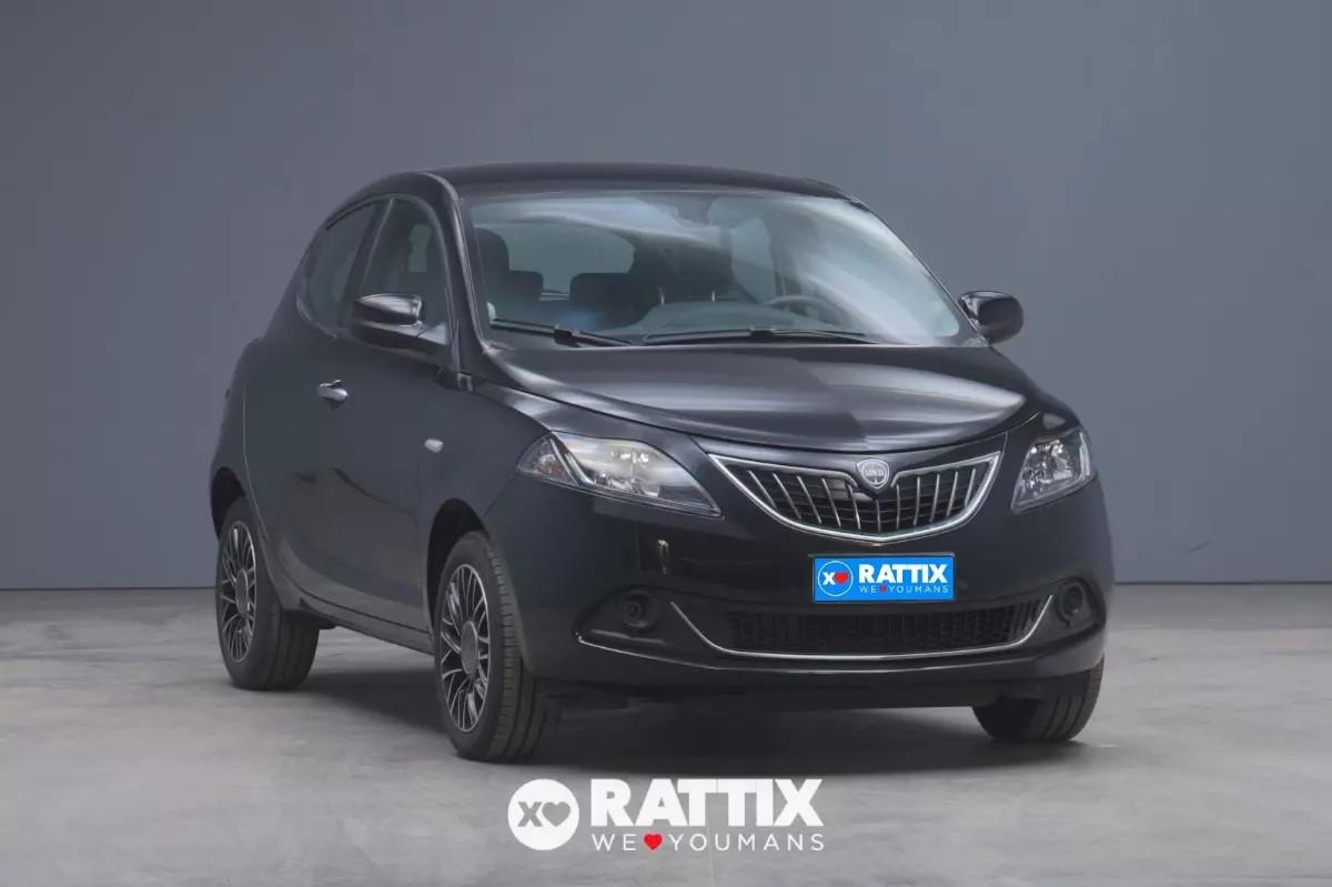 Lancia Ypsilon 1.0 Firefly Hybrid 70CV Platino