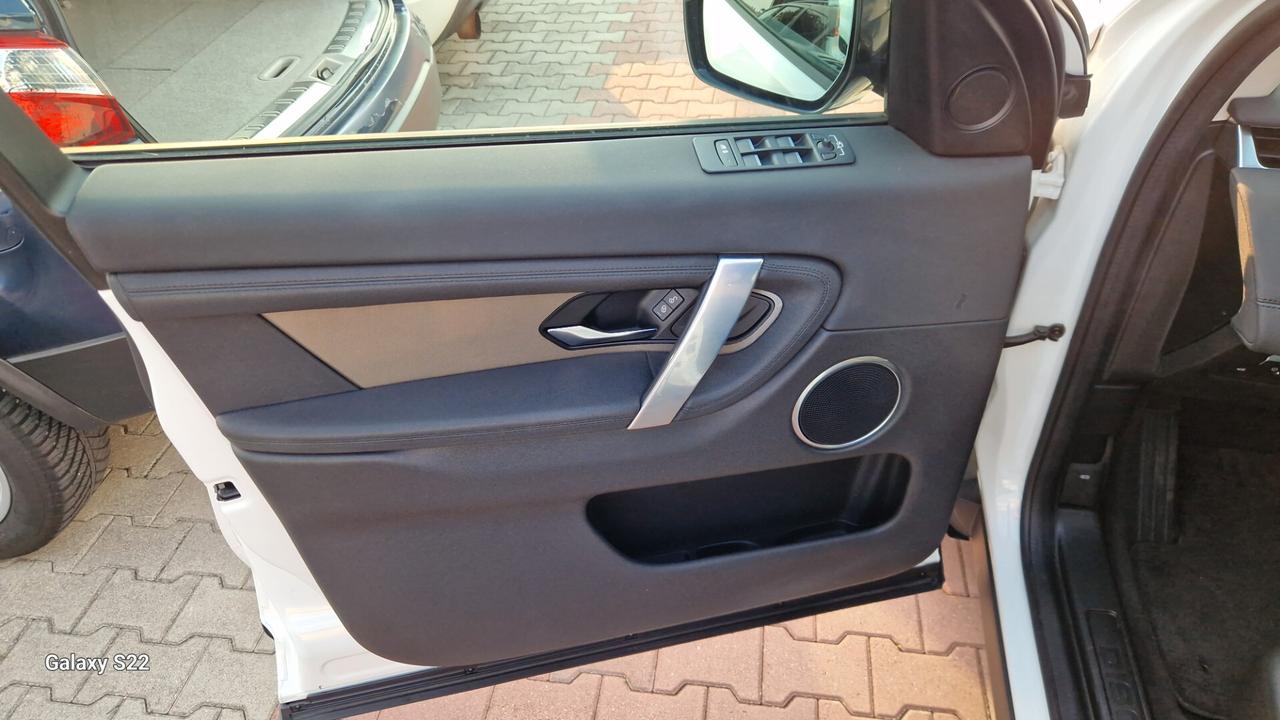 Land Rover Discovery Sport solo 80.000km garantita 12M