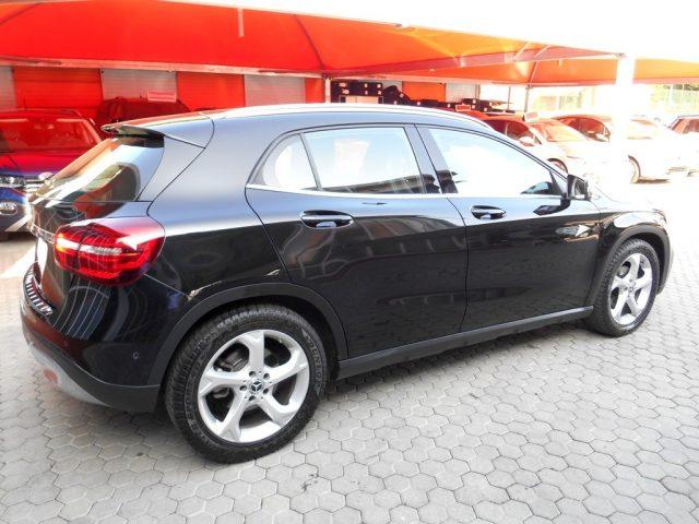 MERCEDES-BENZ GLA 180 Sport+TELECAMERE 360°+NAVIG+SEDILI RISCALDATI