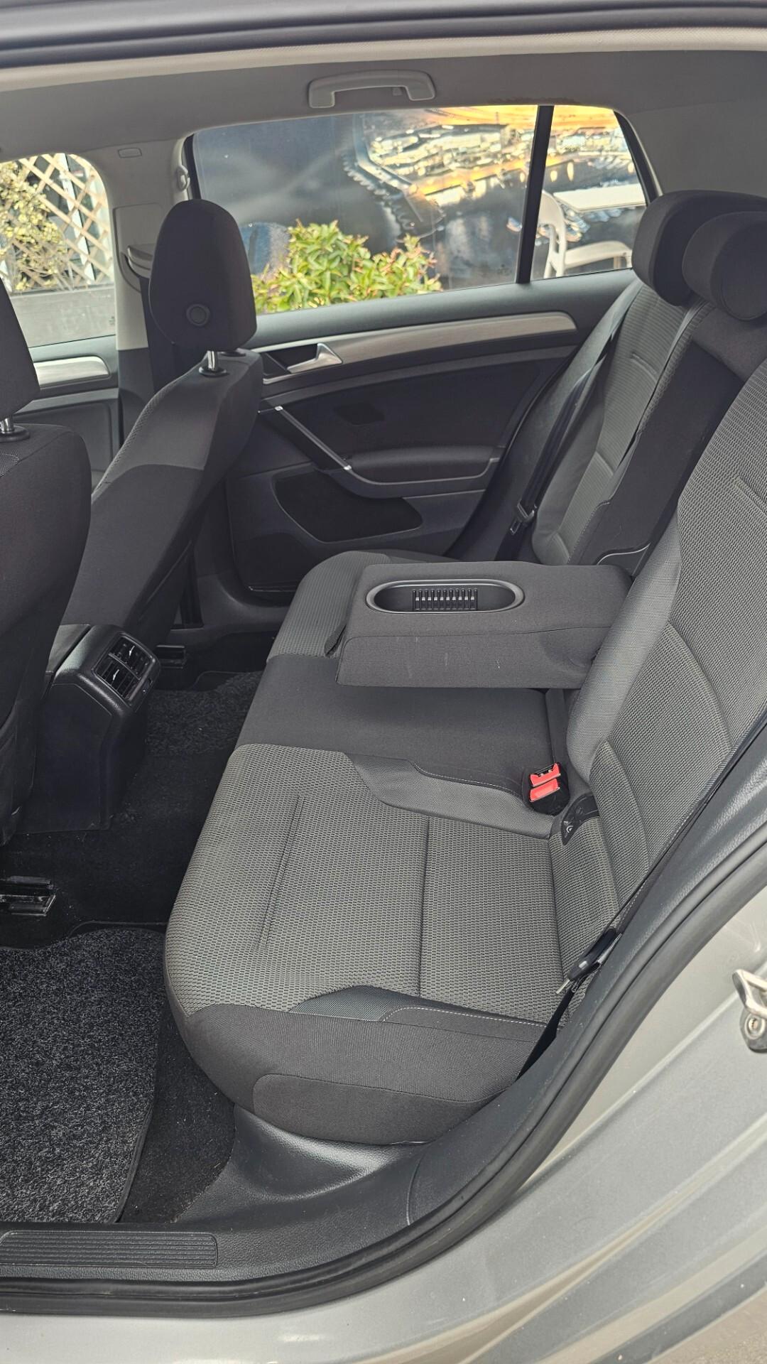 Volkswagen Golf 1.6 TDI 5p. Highline BlueMotion Technology