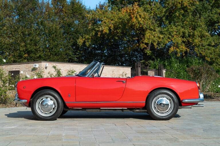 1964 Alfa Romeo Giulia Spider - RDS01661