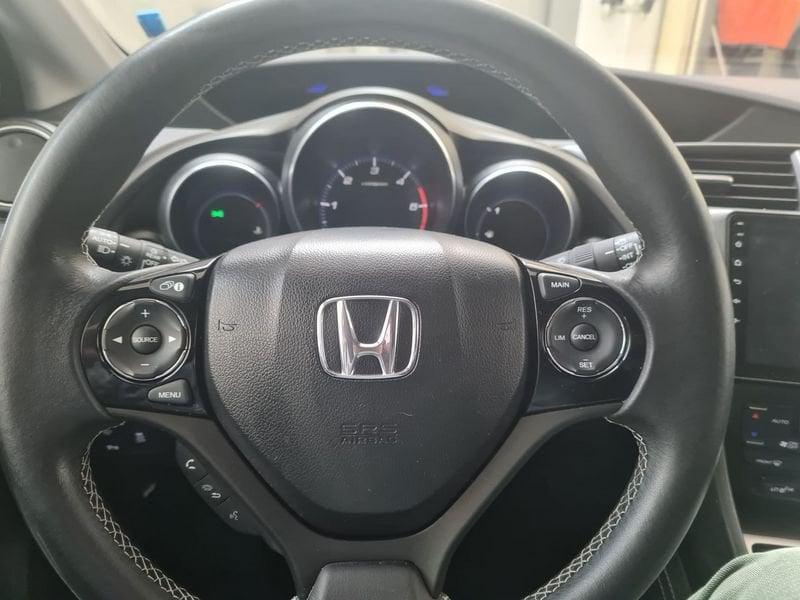 Honda Civic 1.6 i-DTEC Elegance Navi