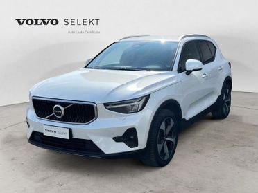 Volvo XC40 B3 163+14 CV Automatico LED Core