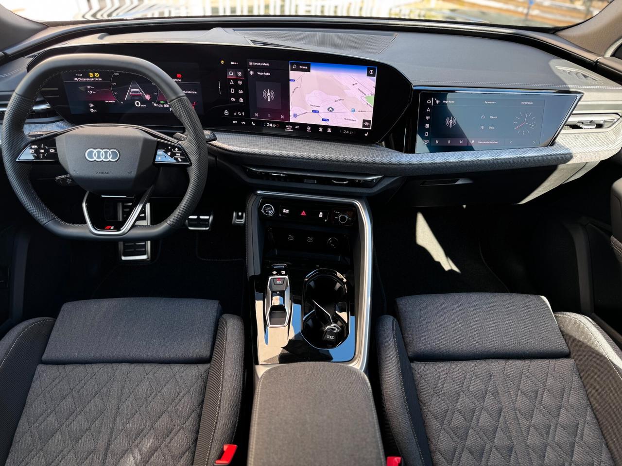 Audi Q5 SPB TDI quattro S tronic line, Aziendale estera