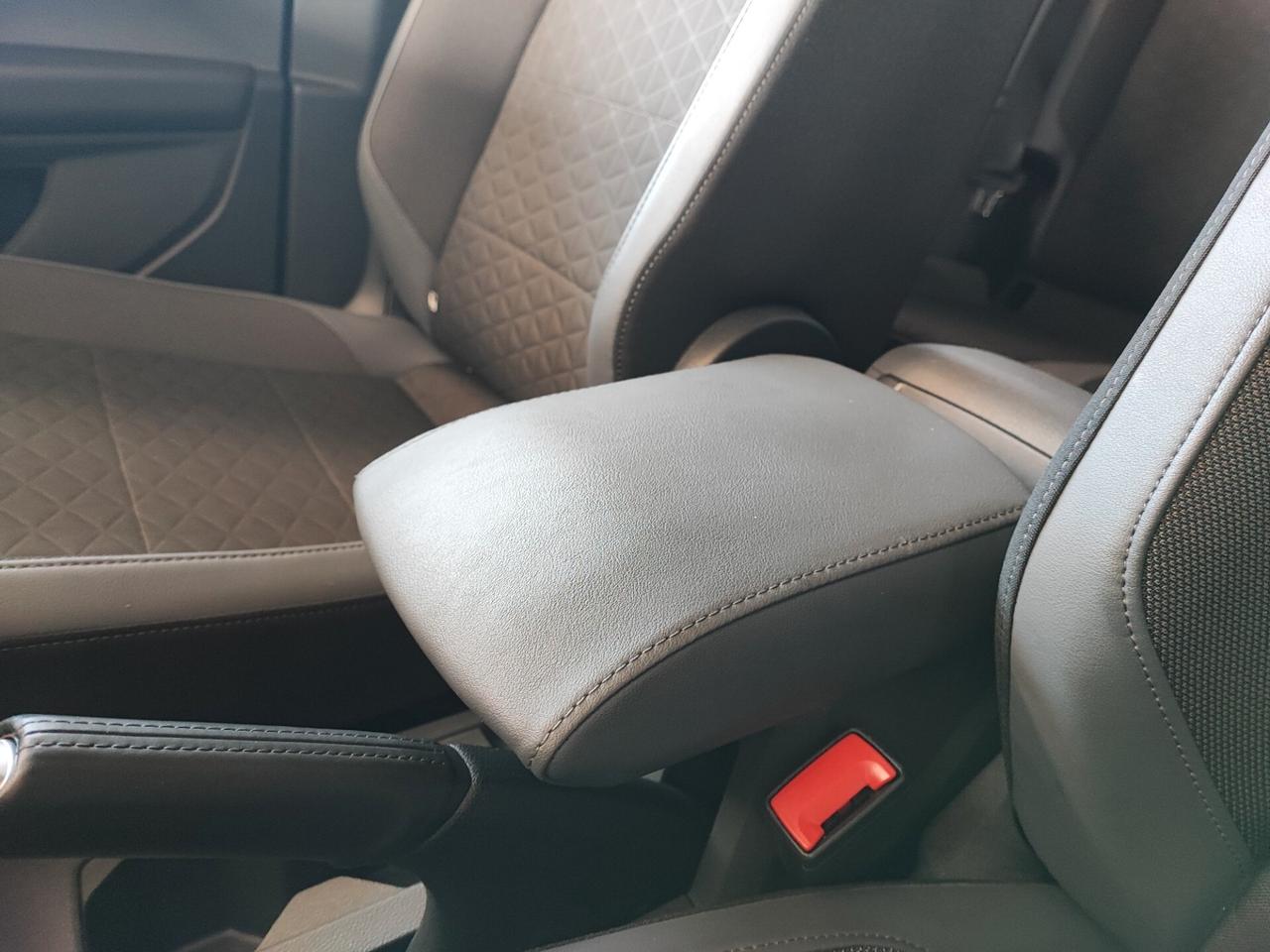 Volkswagen T-Cross 1.6 TDI DSG SCR Advanced BMT