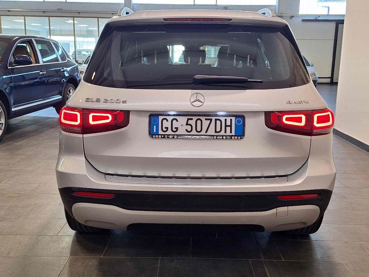 MERCEDES GLB 200d 4MATIC SPORT PLUS 150CV - PELLE- LUCI 64 COLORI - RETROCAMERA - DOPPIO DISPLAY 10.25